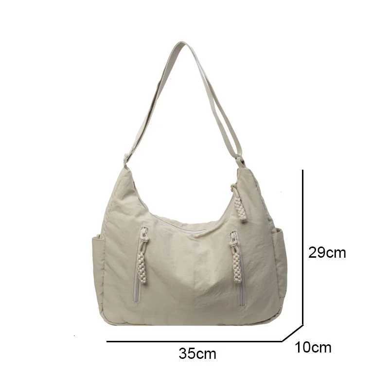 Summer Women Solid Color Shoulder Bag Fashion Lightweight Versatile Travel Crossbody Bag Commuter Nylon Large Capacity Hobo Bag W250911