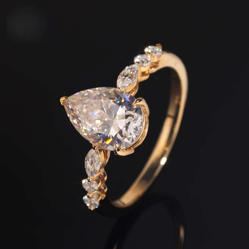 High Quality Pass Dia Tester 10k Yellow Gold Pear Cut 2ct Moissanite Engagement Ring for Women