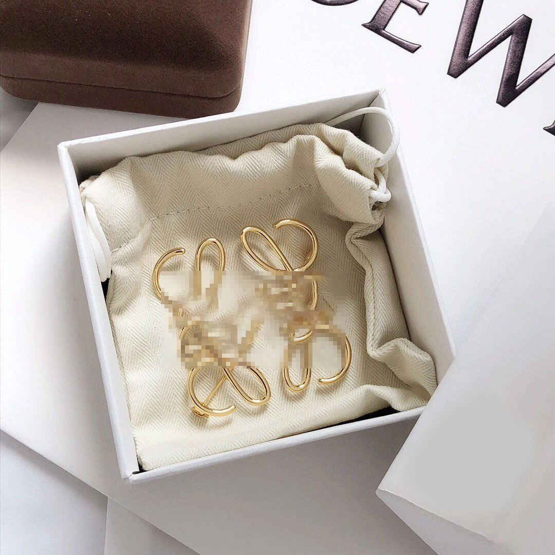 Gold 18K Big Designer brooches women Pins High Quality Clothes suit party accessories exquisite Stainless ornament brooch