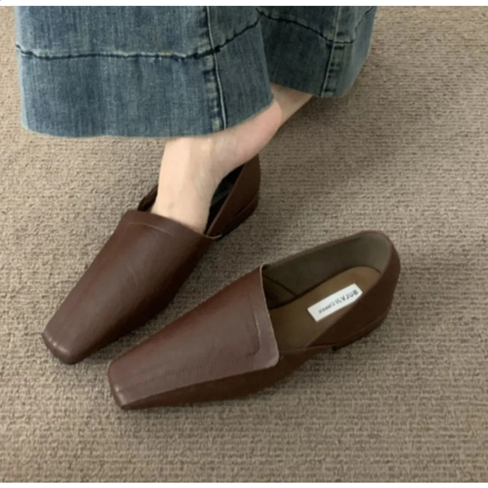 Flat Loafers Shoes Elegant Leather Square Toe Soft 2026 Trend Winter Walking Comfort Chaussures Femme 250910