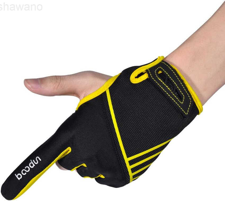 Professional AntiSkid Bowling Gloves Comfortable Bowling Accessories SemiFinger Instruments Sports Gloves Mittens for BowlingW250911
