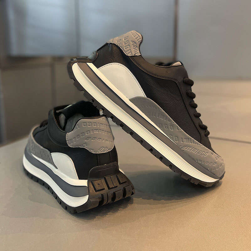 Men's Spring and Autumn New Fashion Thick-Soled Leather Dad 2025 Trend Soft-Soled Height-Increasing Comfortable Sports Casual Shoes