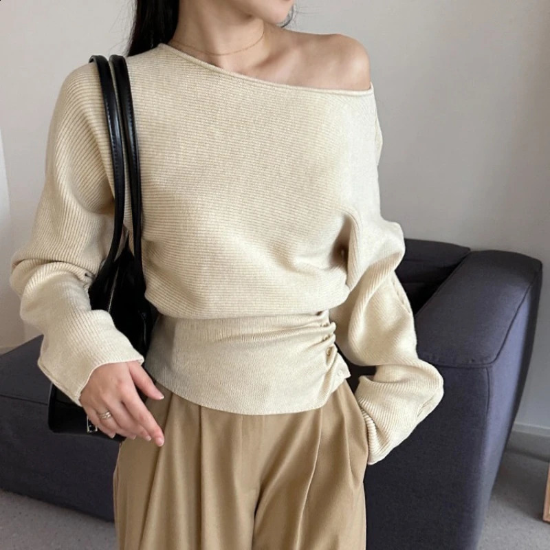 Women d Button Waist Pullovers Off Shoulder Slash Neck Autumn Winter Knitted Sweater Long Sleeved Tops 250911
