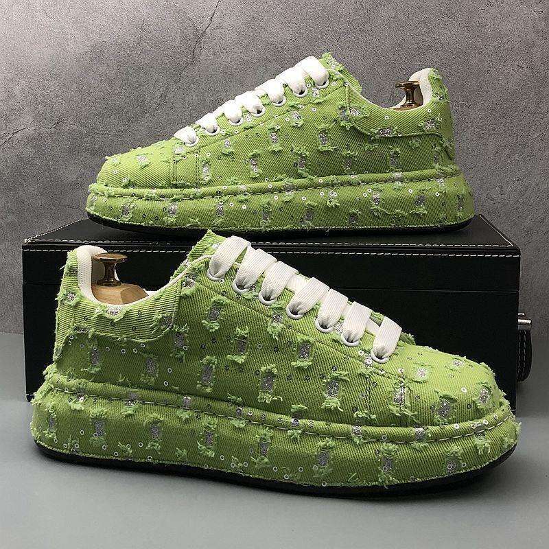 Thick-Soled White Sneakers 2025 New Breathable Canvas Men's Trendy Height Increasing Board Shoes