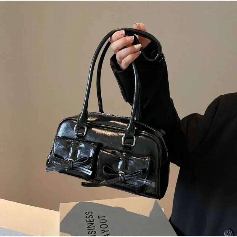 Vintage Women Business Shoulder Bags Simple Ladies Commute Tote Pu Leather Female Underarm Bag Bury Large Handbags Purse