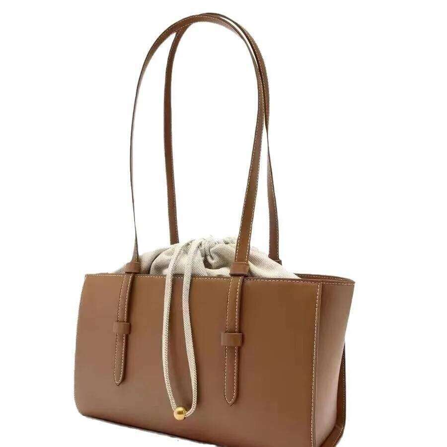 New Commuter Large Capacity Tote Handbag Handheld Single Shoulder Crossbody Bag Female Casual Niche Lining Shopping Bags