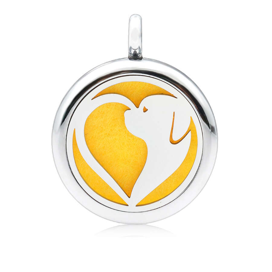 Openable Perfume Essential Oil Hollow Life Tree Pendant Aromatherapy Necklace Diffuser Box