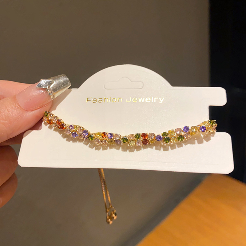 Luxury Brand Designer Jewelry Light Luxury Style Zircon Flower Water Drop Bracelet Korean High-End Design Bracelet Commuting Internet Celebrity Temper