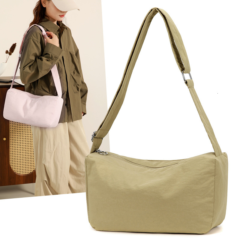 Luxury Bag Foreign Trade New Simple Crossbody Bag For Women Solid Color Casual Versatile Shoulder Bag Designer Free Shipping Bag Nylon Portable Niche 