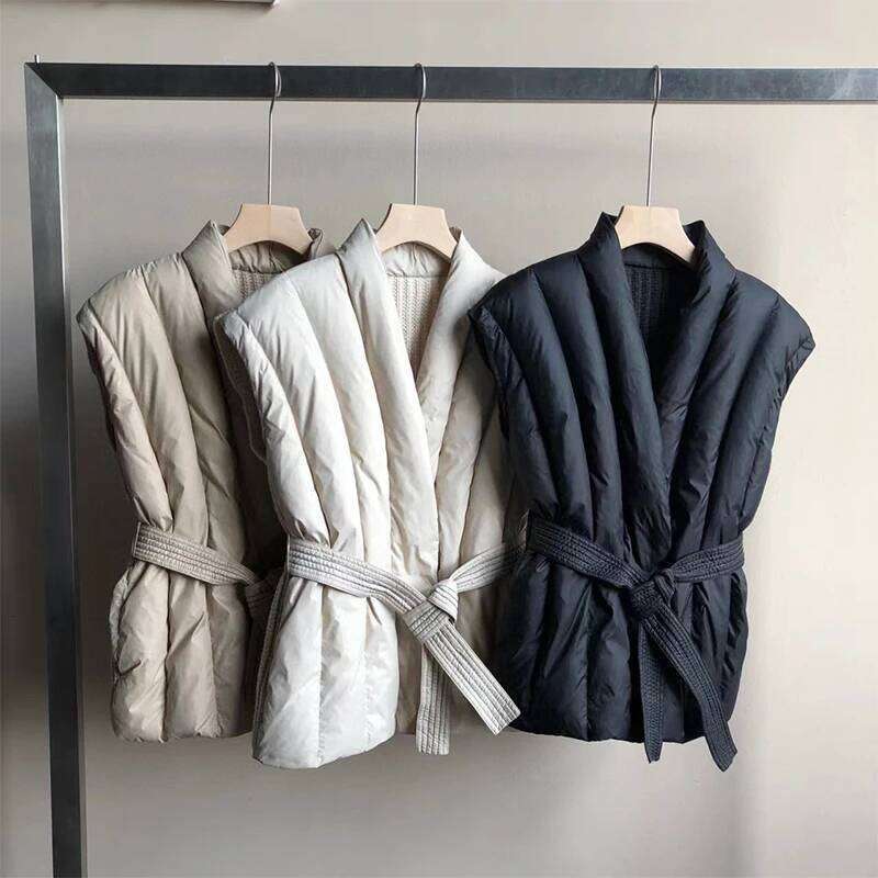 Lagabogy 2025 Winter Women 90% White Duck Down Vest Knitwear Splice Belt V-Neck Waistcoat Female Lace-Up Puffer Coat Sleeveless