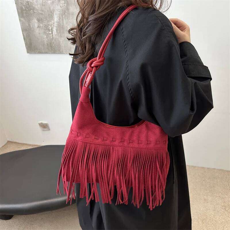 Vintage Fringe Crossbody Fashion Suede Slouchy Trendy Tassel Underarm Bag For Women Work Shopping Travel Winter Fall
