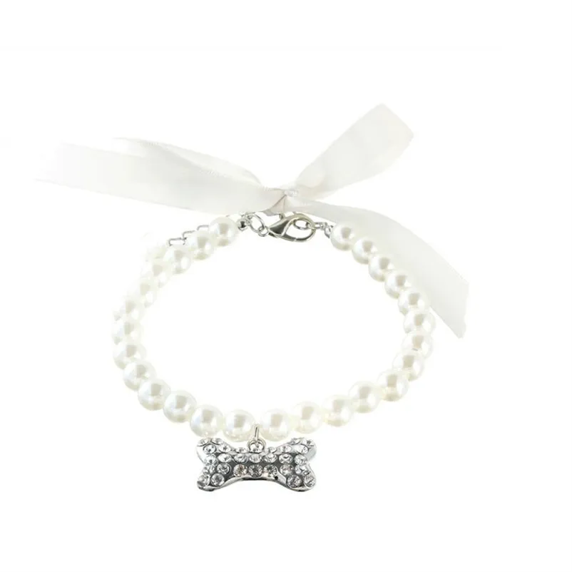 Princess Dog Cat Pearls Necklace Collar with Rhinestones Charm Pet Puppy Jewelry Female Puppy Chihuahua Yorki