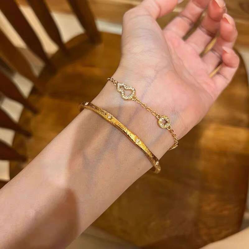Fortune and Prosperity ~ Chinese Style Gold-Plated Gourd Copper Coin Bracelet for Women, Light , Niche, Exquisite 2025 New Hand Jewelry