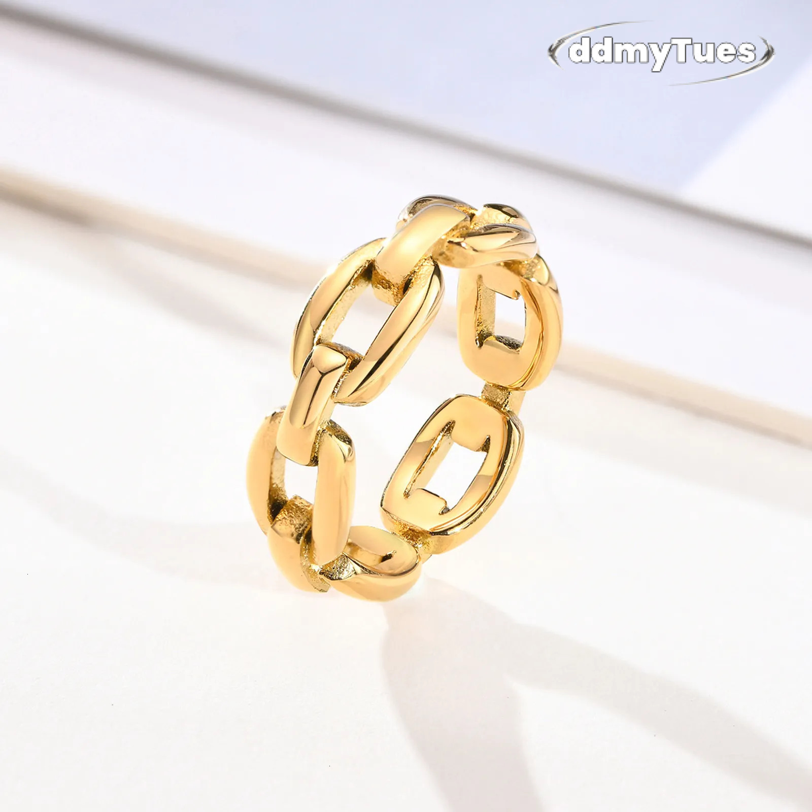 Designer Wedding Rings Chain Gold Women's Fashion Ring Stacking Titanium Steel Jewelry Accessories Wholesale TUES