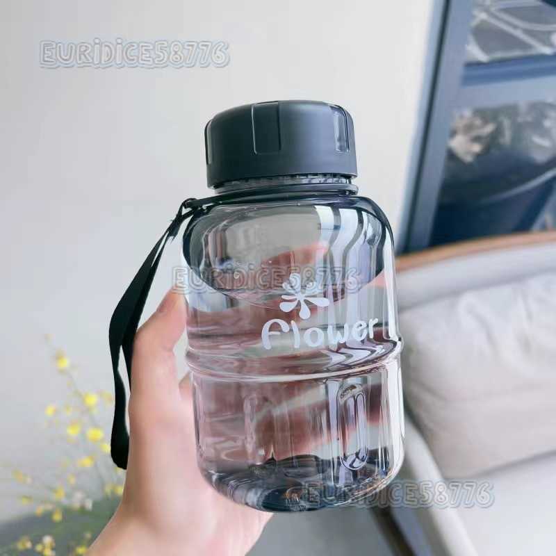 New Plastic Water Cup Portable Outdoor Sports Large Capacity Space Cup Men High Temperature Resistant Water Bottle H250911