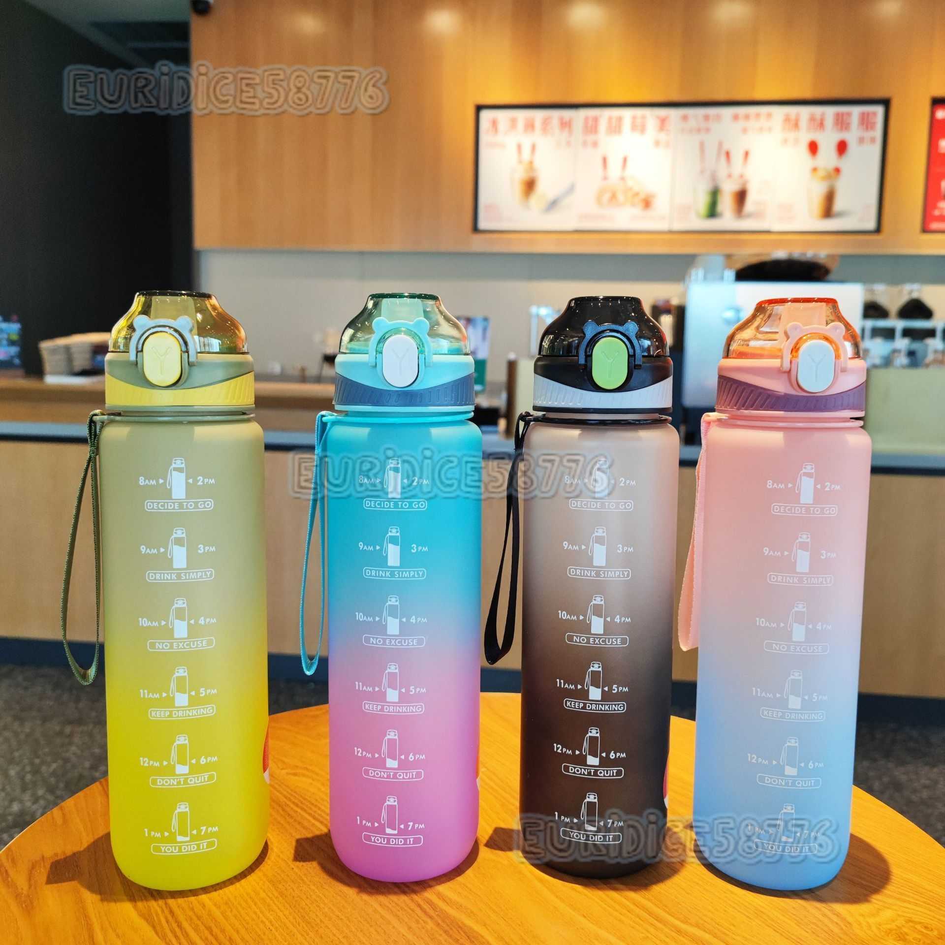 Sports Fitness Gradient Color Straw Plastic Water Cup Portable Rope Lid Lock Buckle Car Outdoor Water Bottle H250911
