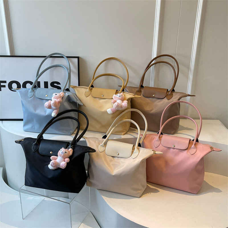 Free delivery designer bags Large capacity tote bag women retro armpit bag commuting handbag shoulder bag Waterproof