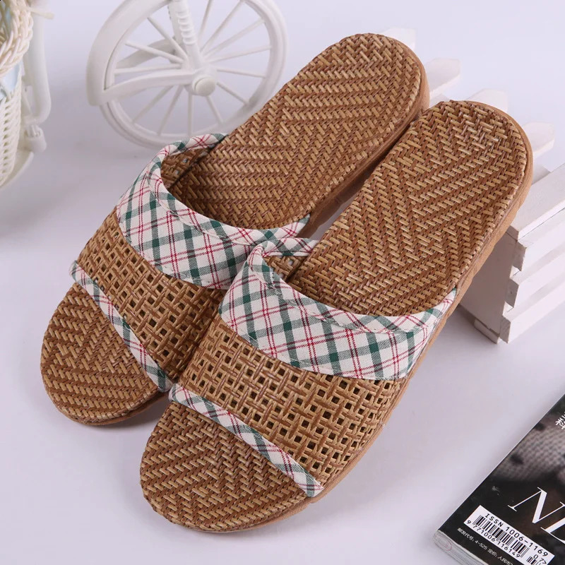 Mntrerm Summer Natural Bamboo Rattan Cane Grass Weaving Slippers Shoes Vine Grass Men Casual Slippers Nonslip Couples Slippers250906
