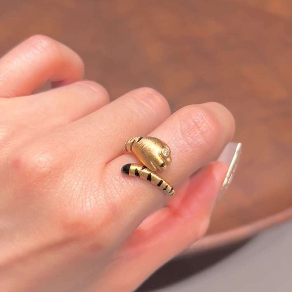 Vintage Style Brushed Python Irregular Niche Design Simple Versatile Personality High-end Index Finger Ring