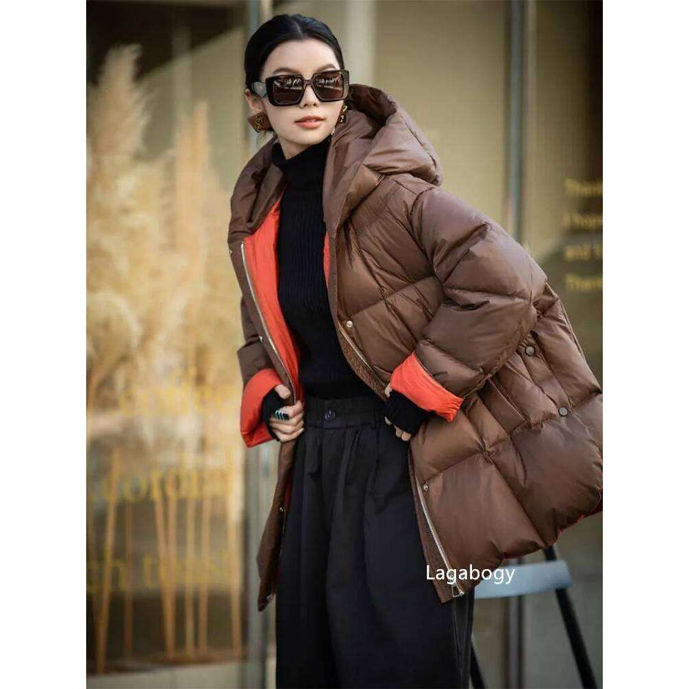 Lagabogy 2025 New Winter Women Puffer Jacket Casual Loose Over Size Warm Female 90% White Duck Down Coat Hooded Outwear
