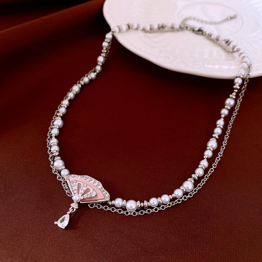 Luxury Brand Designer Jewelry Light Luxury Zircon Pearl Fan-Shaped Water Drop Necklace French Retro Versatile Collarbone Chain Niche High-End Sense Ne