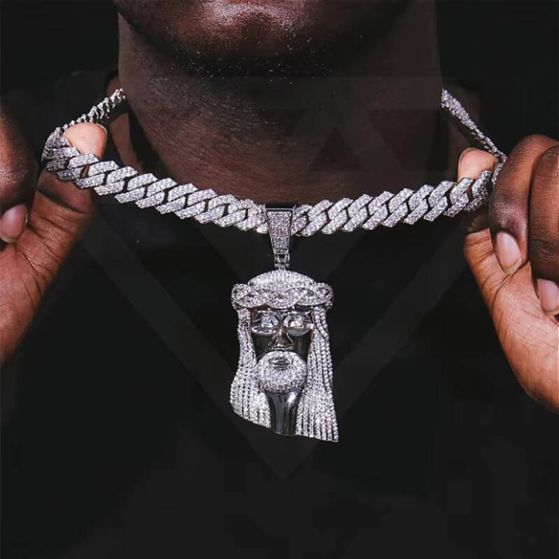 925 Silver Moissanite Iced Jesus Pendant Hip Hop Style Jewelry Necklace Moissanite Diamond Jesus Piece Silver Plated Pendant