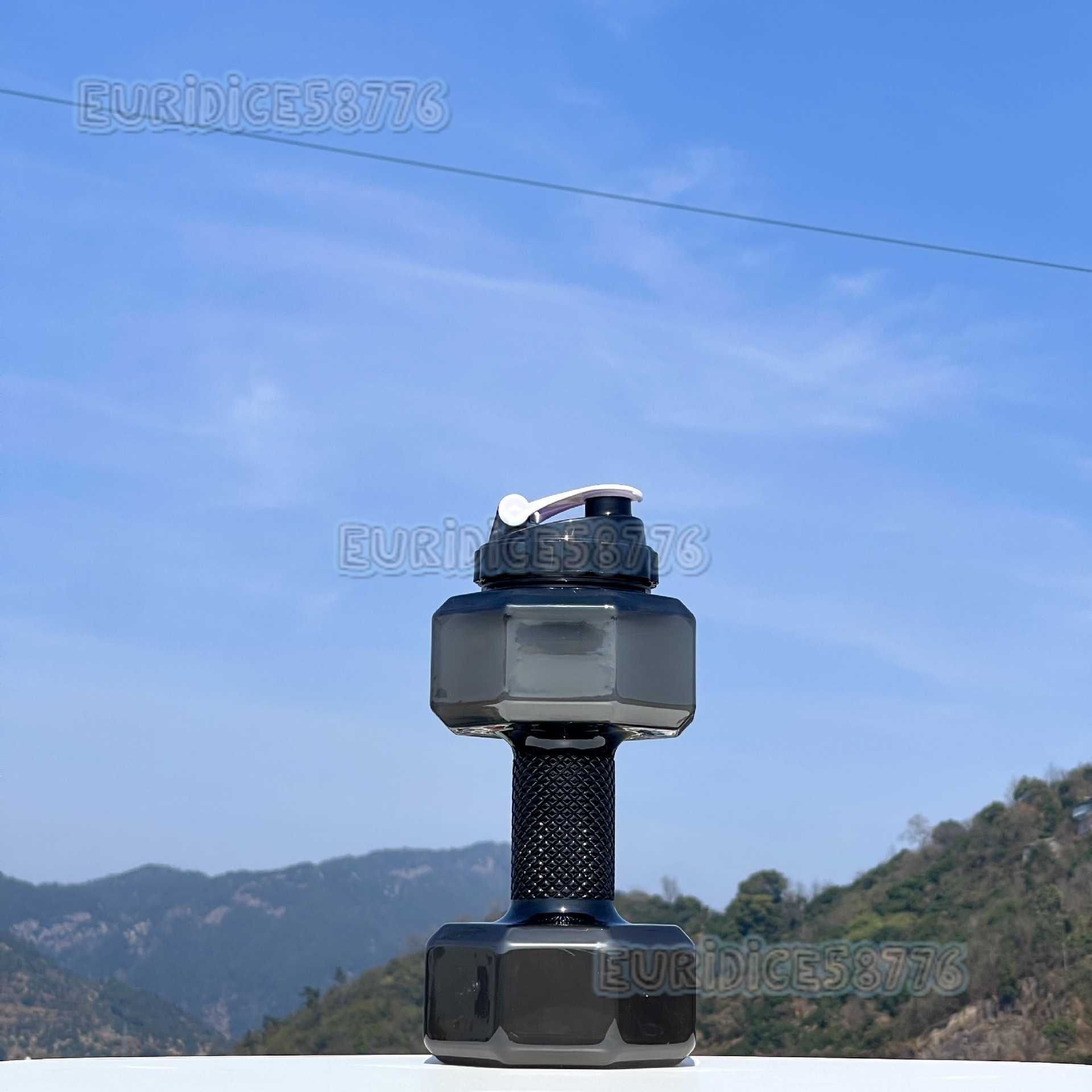 Creative Dumbbell Water Cup Fitness Refillable Plastic Cup 22l Large Capacity Outdoor Water Bottle Creative Fitness Water Cup H250911