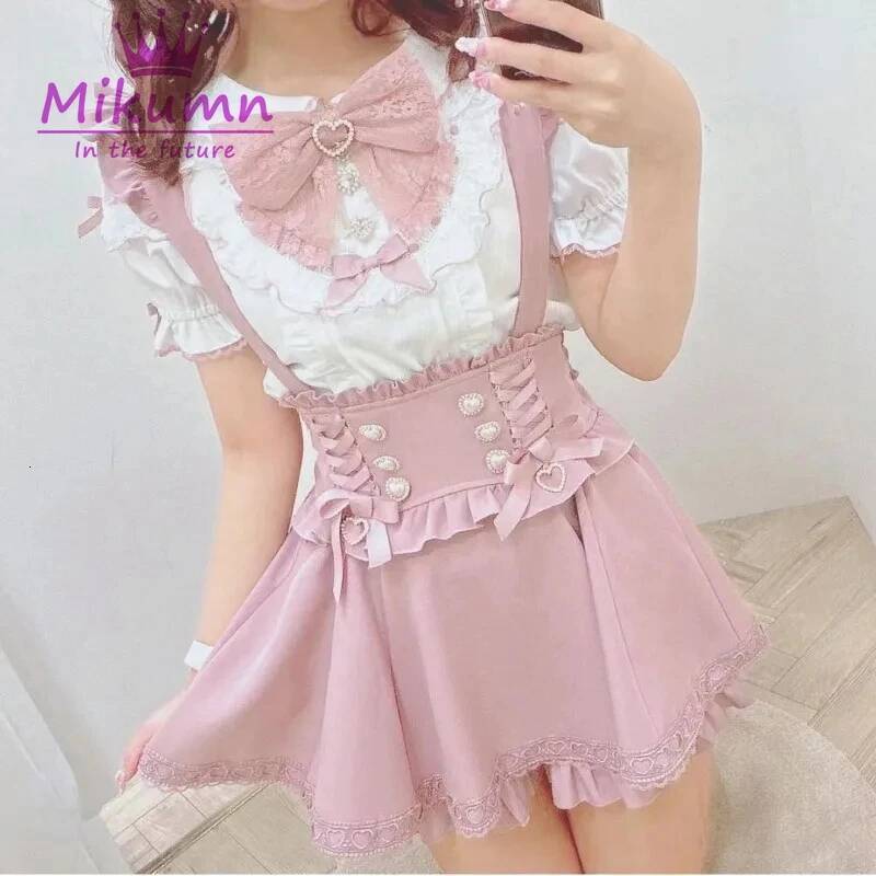 Mikumn Gothic Lolita Retro Bow Pearl Buckle Ruffles Suspender Y2k Japanese Girls Sweet Kawaii Lace A-Line Mini Skirts dongdumaoyi