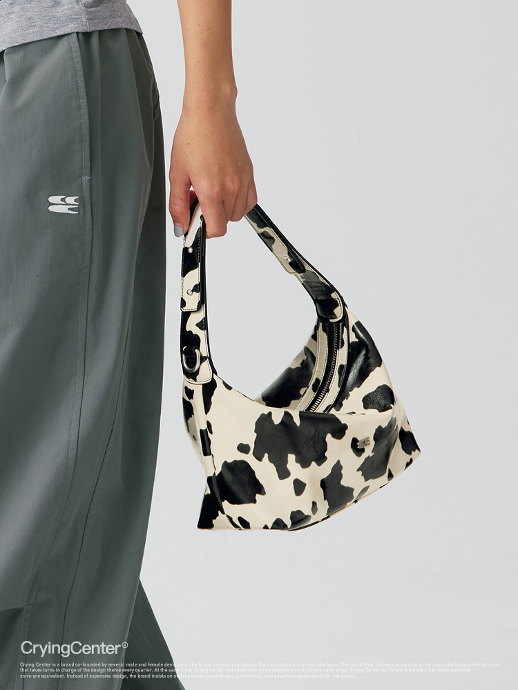 Womens Simple Fashion Casual Tote Bag Cow Print Shoulder Bag Spacious SatchelLeopard Print Handbag for Everyday Use 250715