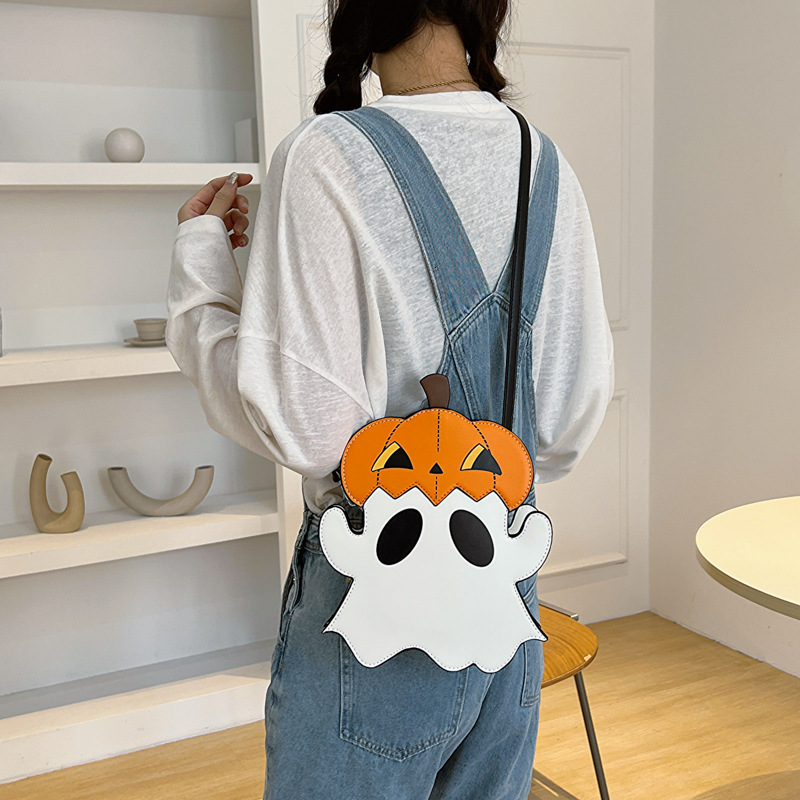 Halloween new leisure trend Halloween quirky style pumpkin bag atmospheric niche design fashionable ghost shoulder bag designer bag