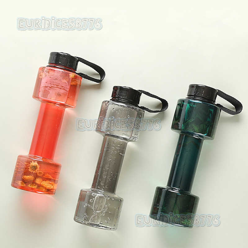 Dumbbell Fitness Portable Water Bottle Creative Outdoor Sports Water Cup Plastic Barbell Water Bottle 700ml Training H250911