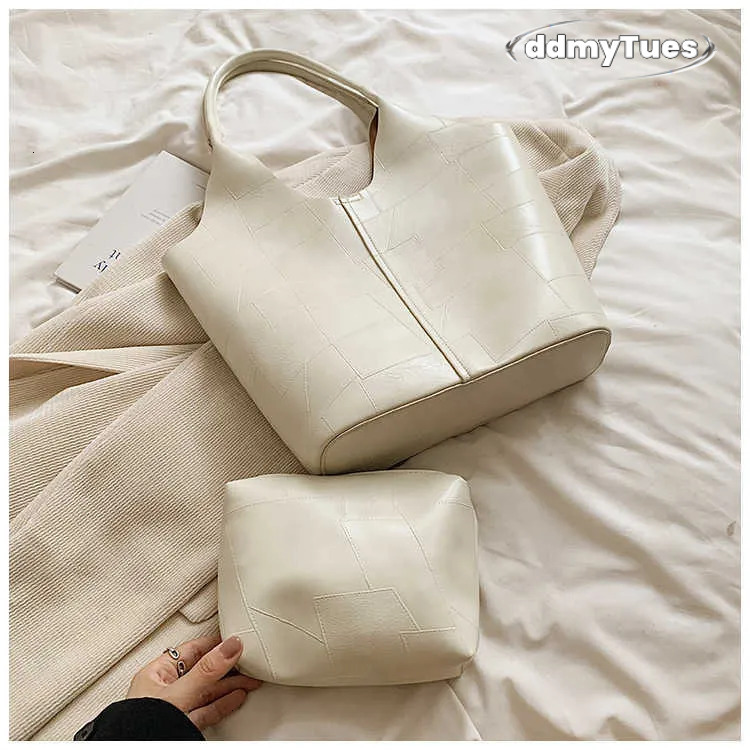Fashionable large capacity spliced tote women's 2024 new Korean version trendy ins versatile commuting single shoulder mother and child bag 24121
