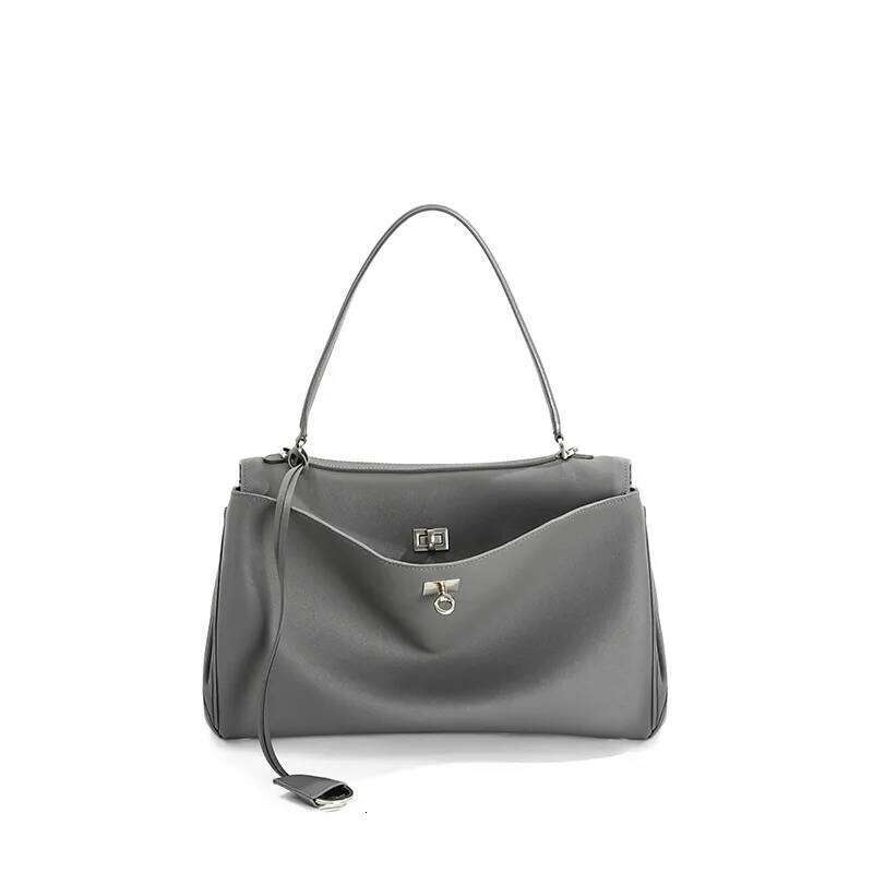 2025 Rodeo Leather Large Capacity Commuter Tote Single Shoulder Handbag Crossbody Underarm Bag for Stylish Commuting
