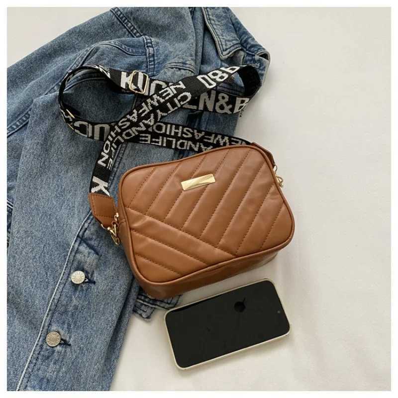 Minimalist Mini Fashionable Quilted Crossbody Bag Wallet Trendy PU Shoulder Bag WOMENS Casual Handbag and Mobile Phone Wallet W250911