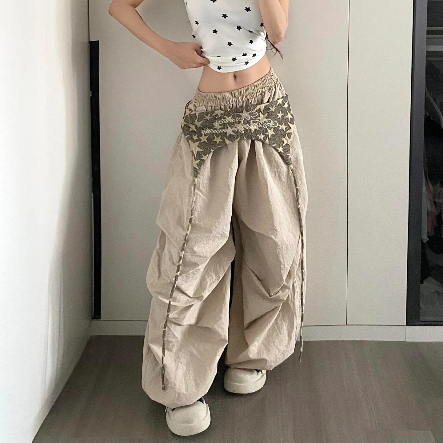 Womens Hiphop Pants American Streetwear Layered Wide Leg Summer Breathable Cargo Trousers for Dance Street Fashion 250911