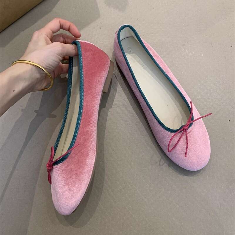 Gentle Fairy Pink Ballet Flats 2025 Korean Version Velvet Bow Round Toe Shallow Mouth Soft Sole Designer Shoe Flat Grandma Shoes