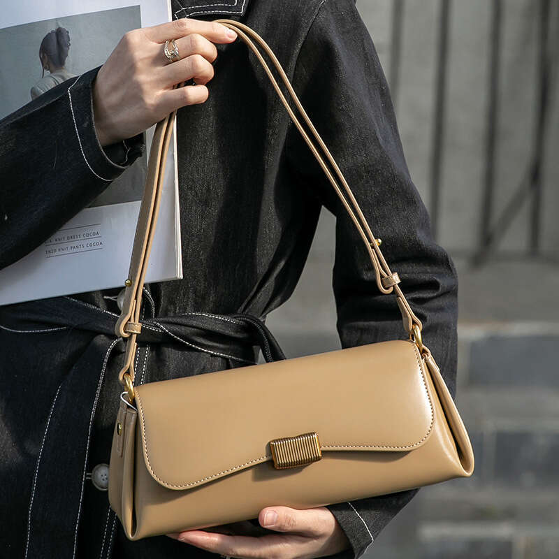 Luxury bag Niche Design Baguette Underarm High end New Trendy Red Crossbody Shoulder Genuine Leather Women s Bag