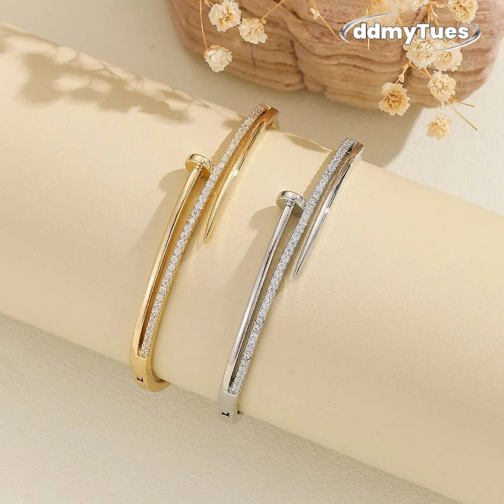 Bracelet Designer jewelry for women Creative Fashion with Extendable Clasp Copper Micro Inlaid Zirconia Stud Bracelets Holiday vacation gifts TUES