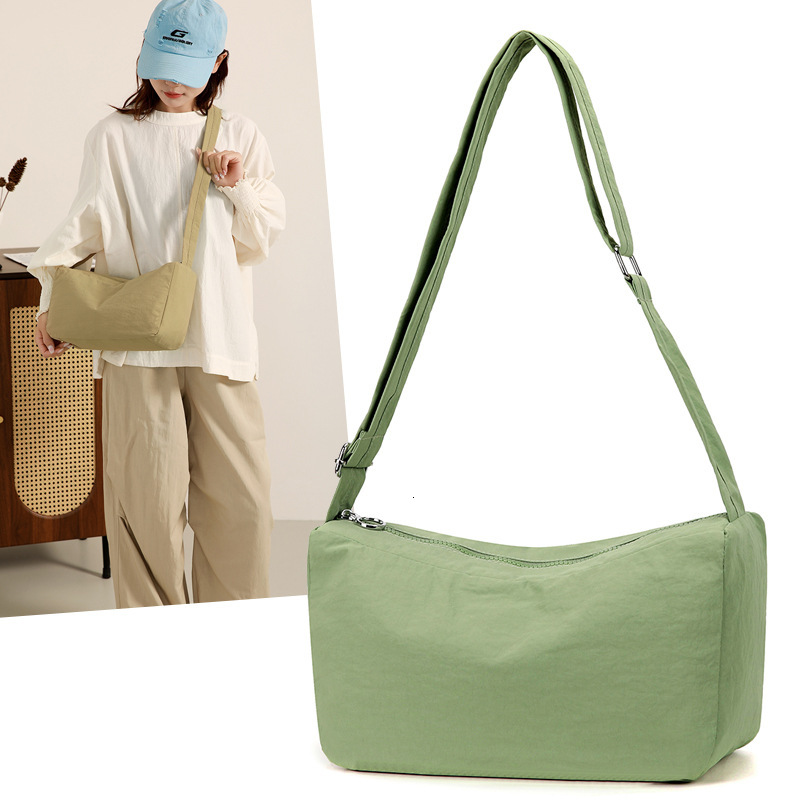 Luxury Bag Foreign Trade New Simple Crossbody Bag For Women Solid Color Casual Versatile Shoulder Bag Designer Free Shipping Bag Nylon Portable Niche 