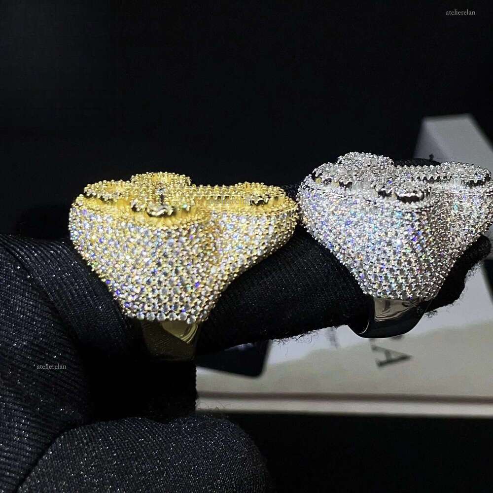 Fine Jewelry Sterling Sier Gold Plated Iced Out VVS Dia Cross Moissanite Hip Hop Ring for Men