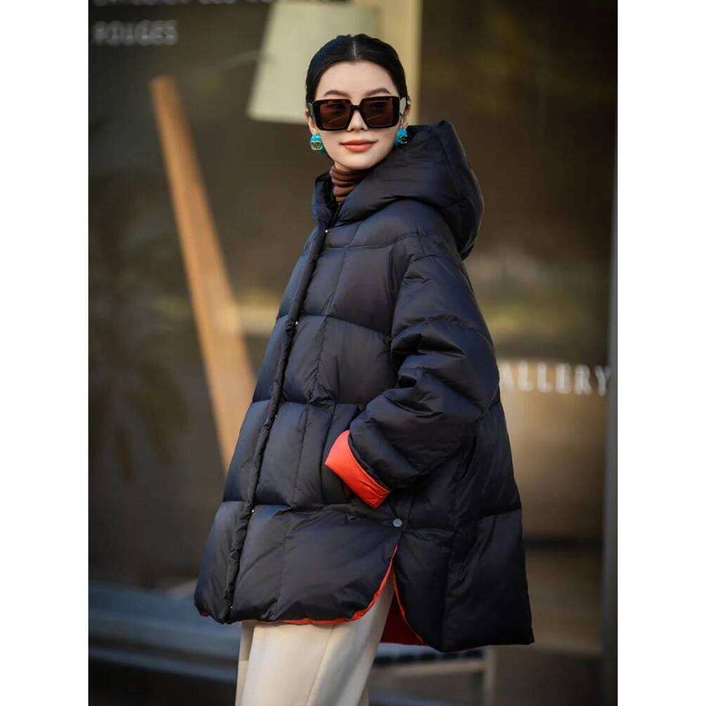 Lagabogy 2025 New Winter Women Puffer Jacket Casual Loose Over Size Warm Female 90% White Duck Down Coat Hooded Outwear