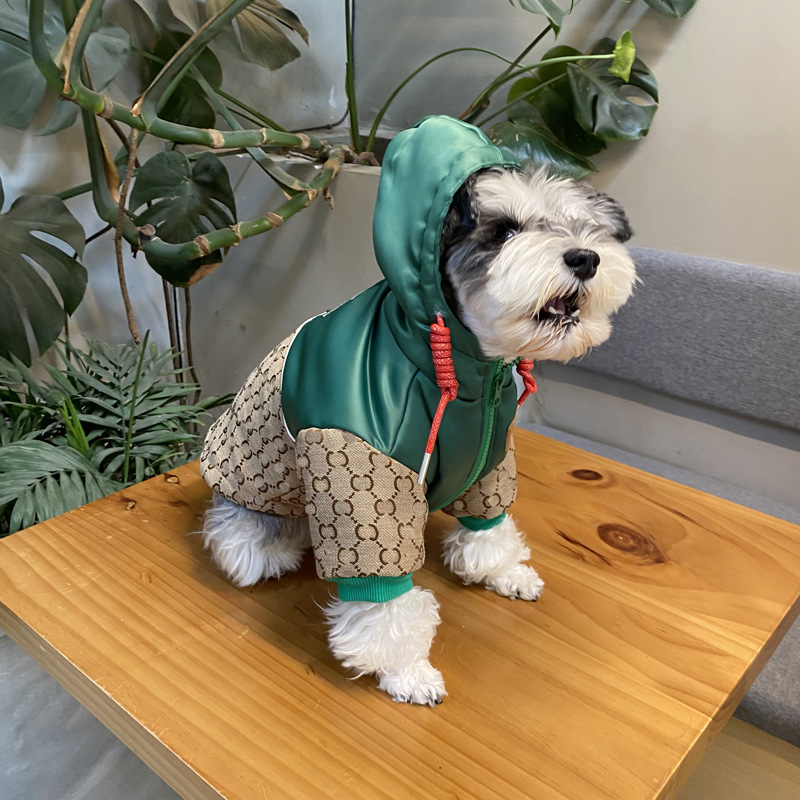 Soft and Warm Cotton et for Pets Designer Dog Clothes Winter Cotton Coat Casual Sweater with Letter Cold Weather G250822