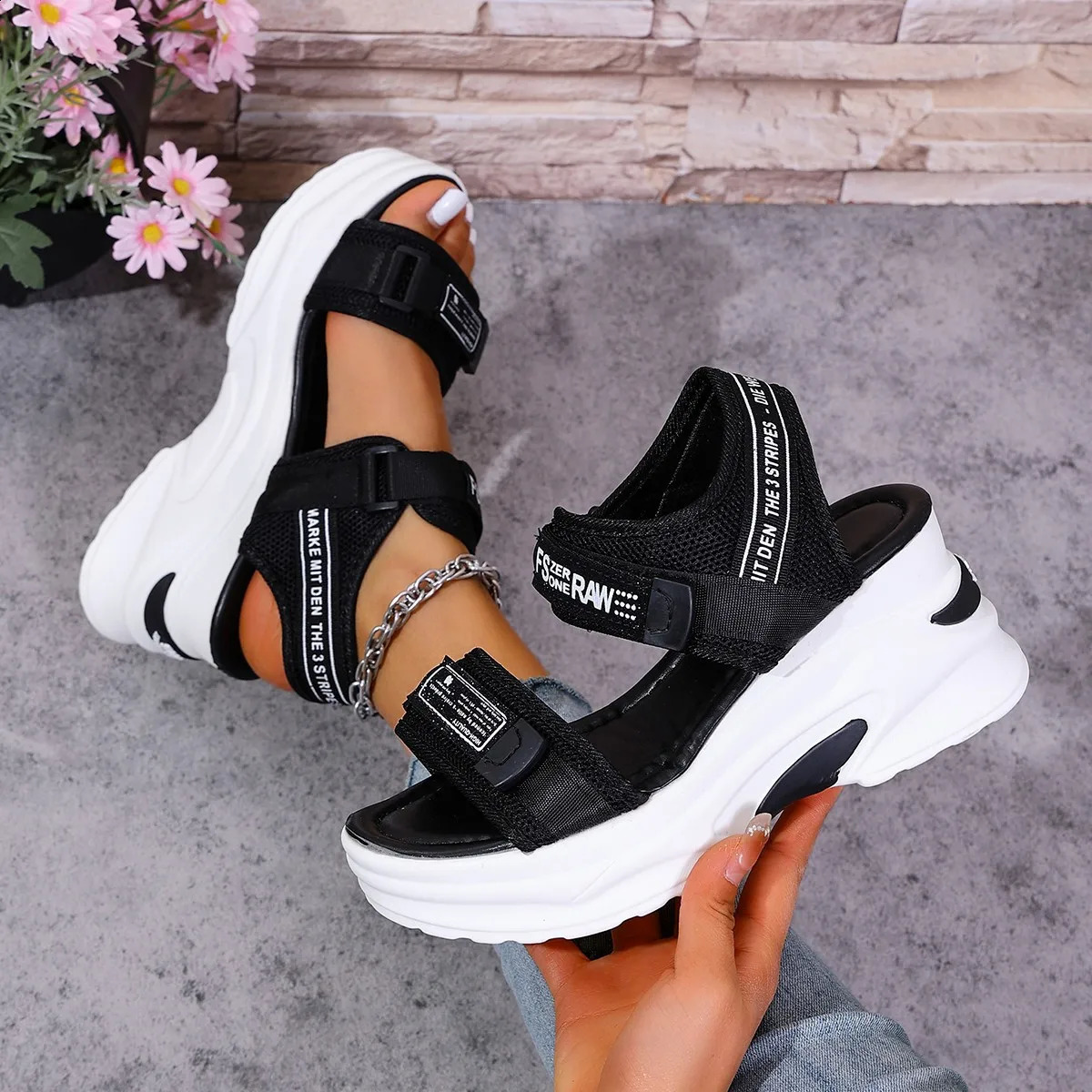 Women Platform Wedge Sandals Summer Fashion Comfortable Shoes for Women Light Casual Beach Sandals Zapatos De Mujer250910