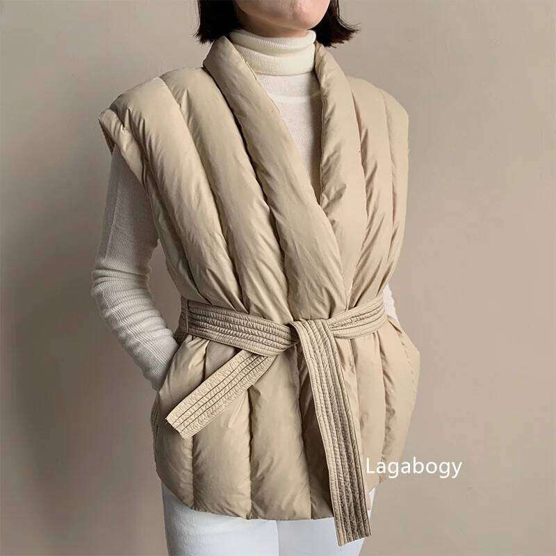 Lagabogy 2025 Winter Women 90% White Duck Down Vest Knitwear Splice Belt V-Neck Waistcoat Female Lace-Up Puffer Coat Sleeveless