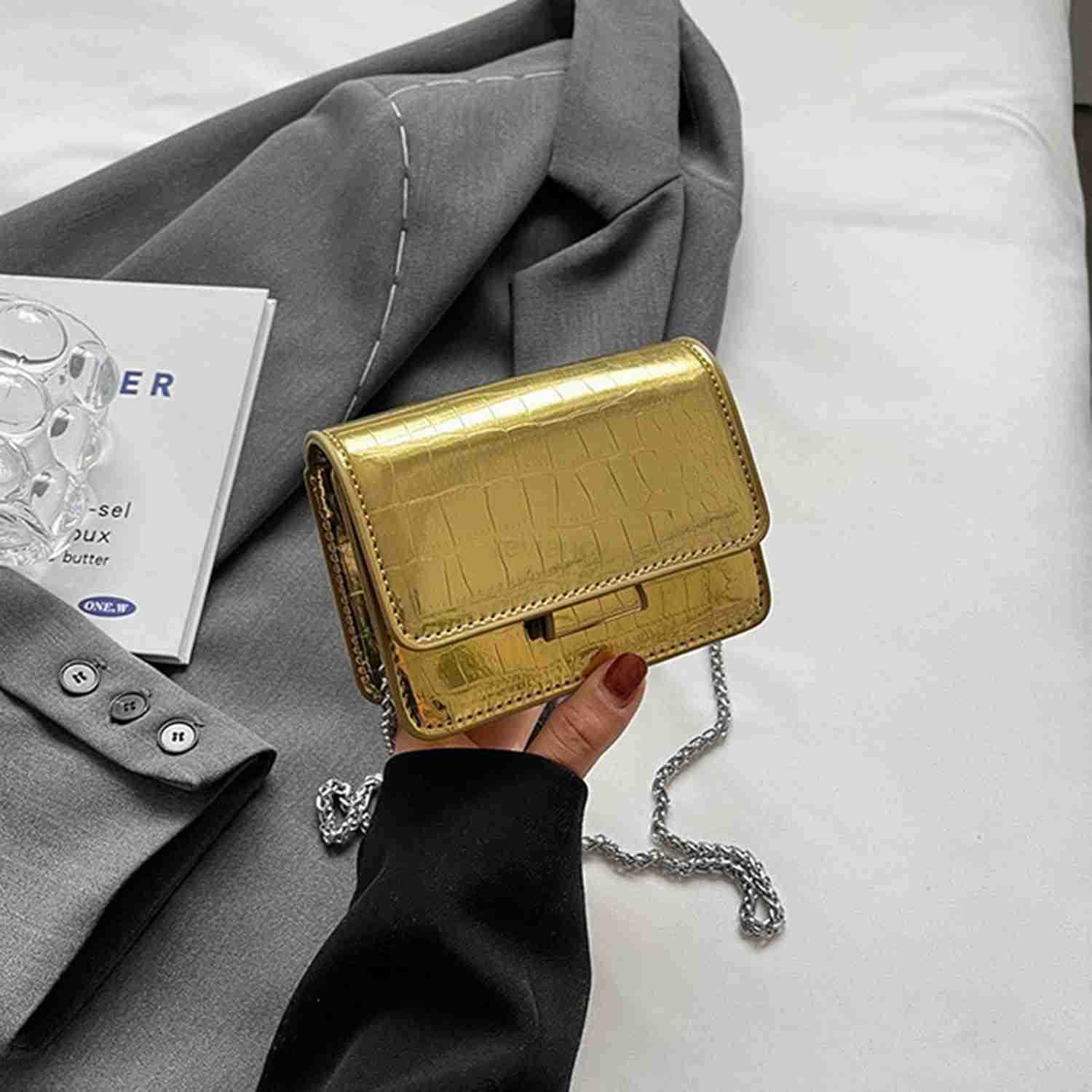 Small Crossbody Purse Bag for WomenMini Cute Metallic CrocEmbossed Handbag with Chain StrapW250911