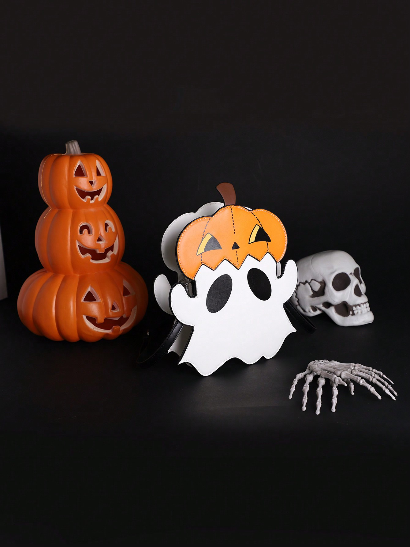 Halloween new leisure trend Halloween quirky style pumpkin bag atmospheric niche design fashionable ghost shoulder bag designer bag