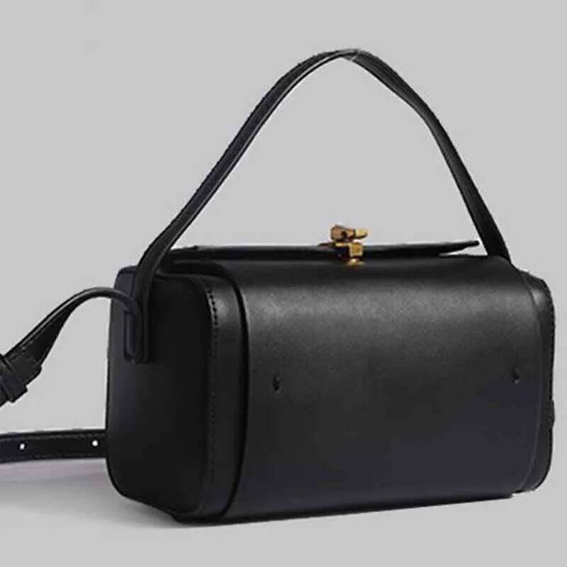 Hand Held Bags Women S New Fashion Lock Design Berry Purple All Match Niche Light Messenger Bag