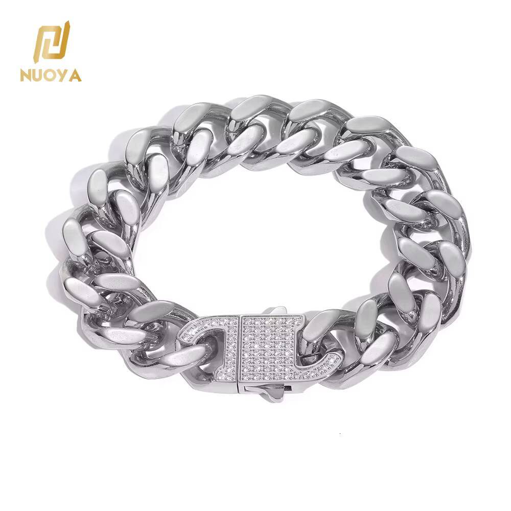 NUOYA Hip Hop Cuban Curb Link CNC Inlaid Zircon Iced Clasp 18k Gold Plated Stainless Steel Cuban Chain Necklace
