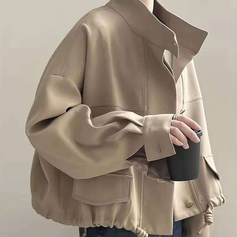 Elegant Women Short 2025 New Spring Autumn Locomotive Jacket Casual Windbreaker Standing Collar Drawstring Trench Coat