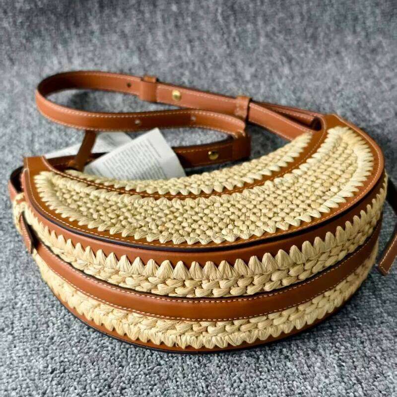 Designer Bag New Hot Y2k Moon French Niche Design Single Premium Shoulder Crescent Handbag Women's Crossbody Saddle Bag